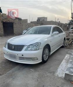 تۆیۆتا کراون